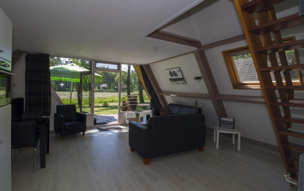 'T Vosseven Vakantiehuizen Stramproy Zimmer foto